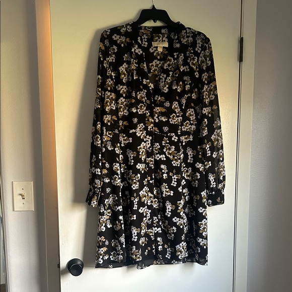 Michael Kors Dresses & Skirts - Michael Kors Black Floral Long Sleeve Dress